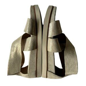 Bussola Pauline Wide Strap Sandal Criss Cross Suede Beige Shimmer Back Zipper